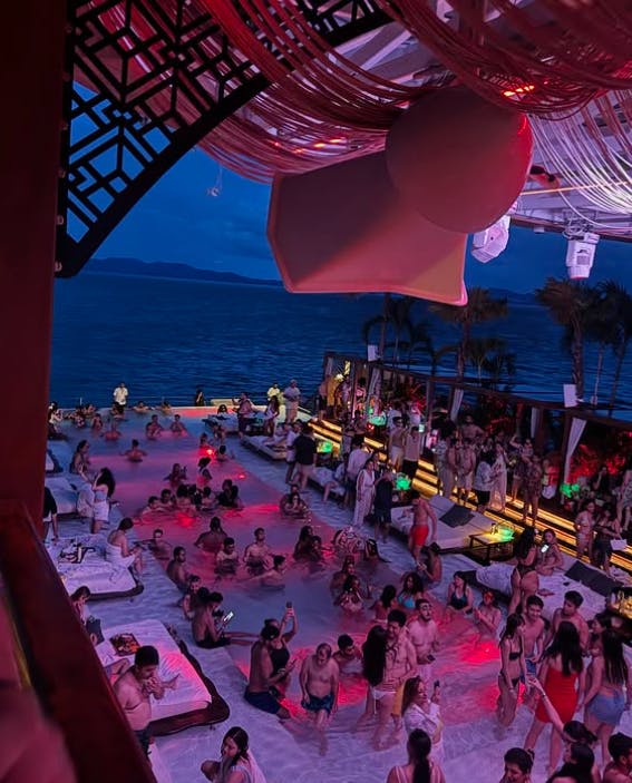 Phuket: Beaches and Party Vibes